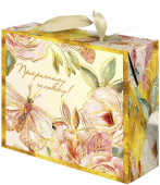 Пакет коробка Прекрасному человеку цветы и бабочка Золото металлик 22х13х20см