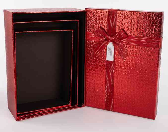 Коробка прямоугольник 26х19х8см Шикарный подарок Красный Металлик