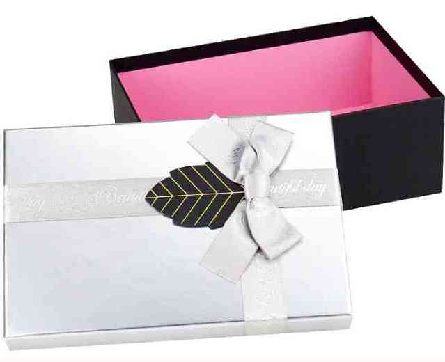 Коробка Прямоугольник 19х12х7см Серебристо-чёрная С бантом Миленд