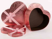 Коробка сердце 26х23х10см Фактурный узор с бантом Розовый